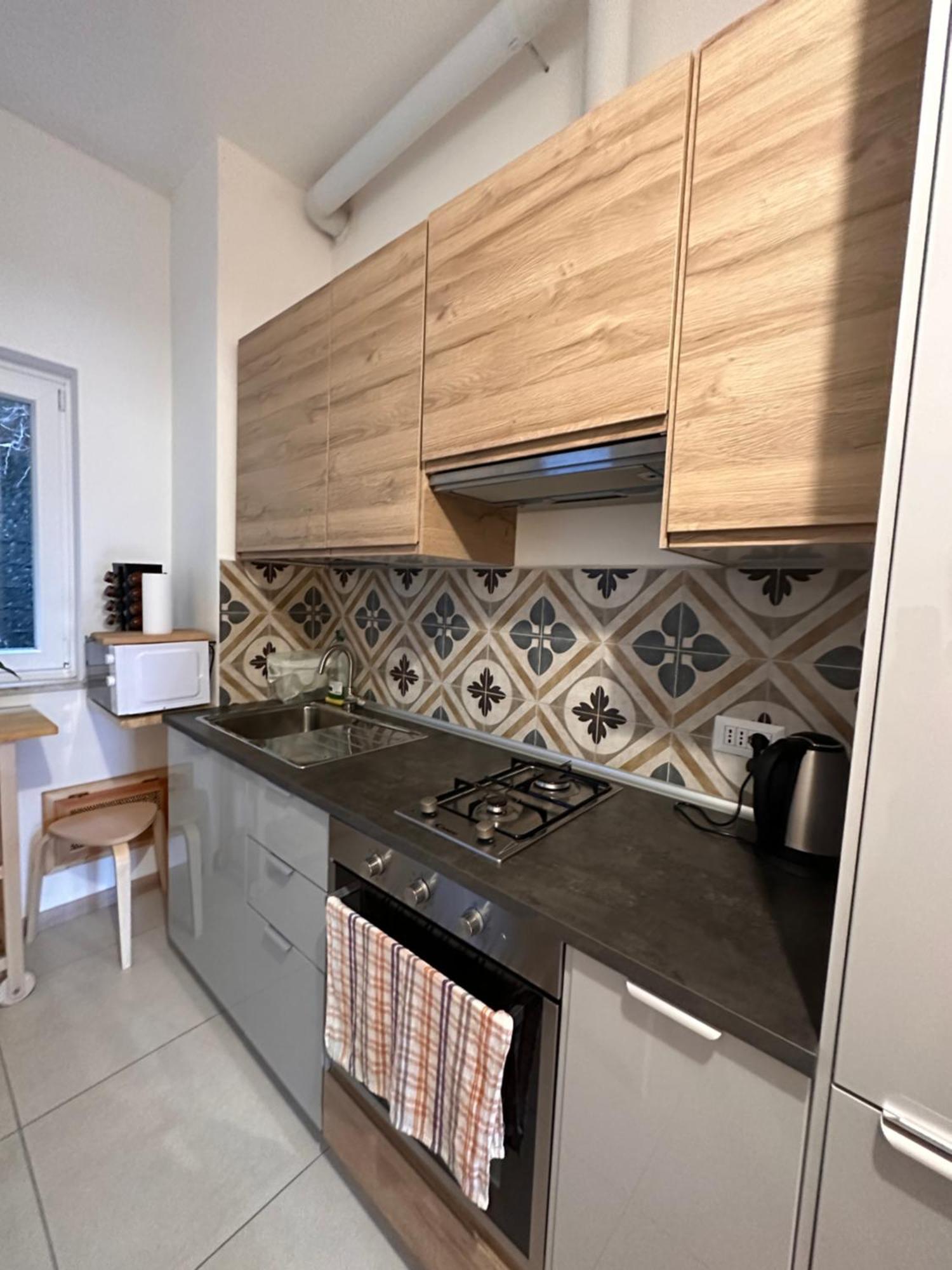 Casa Ling -Ac - Parking-2Bathrooms โกโม ภายนอก รูปภาพ