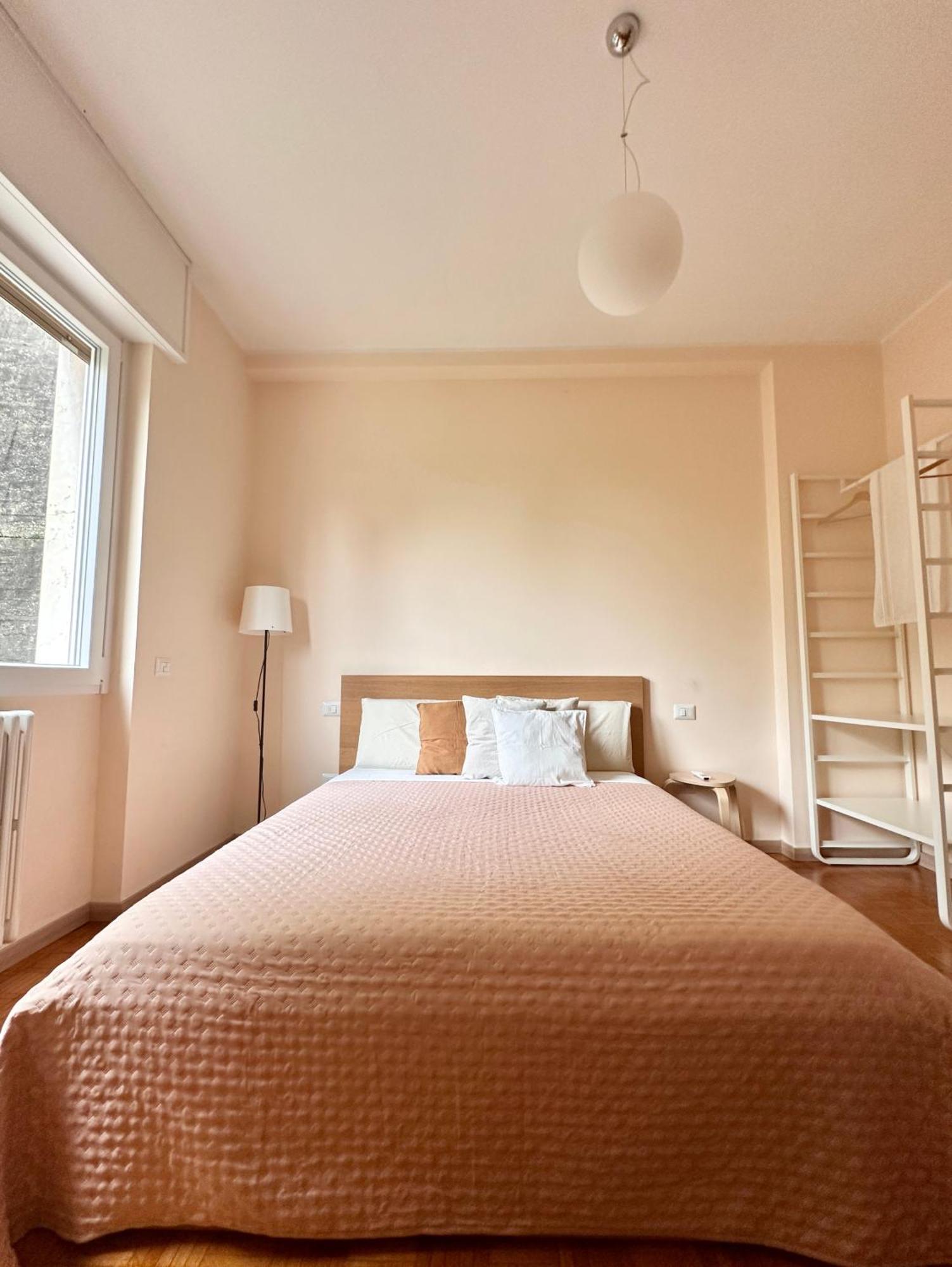 Casa Ling -Ac - Parking-2Bathrooms โกโม ภายนอก รูปภาพ